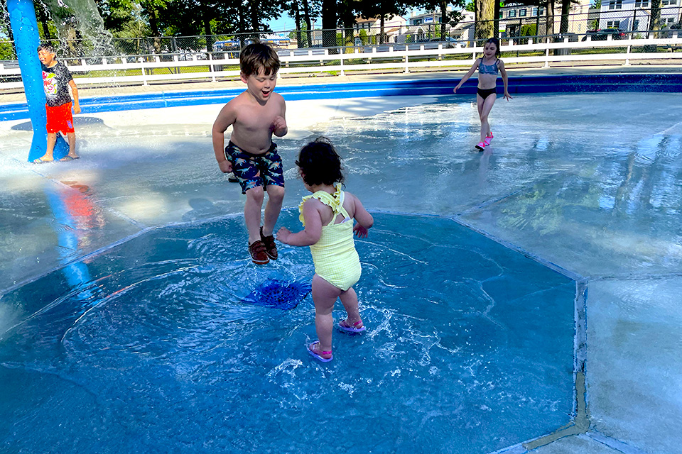 Eisenhower Park: 