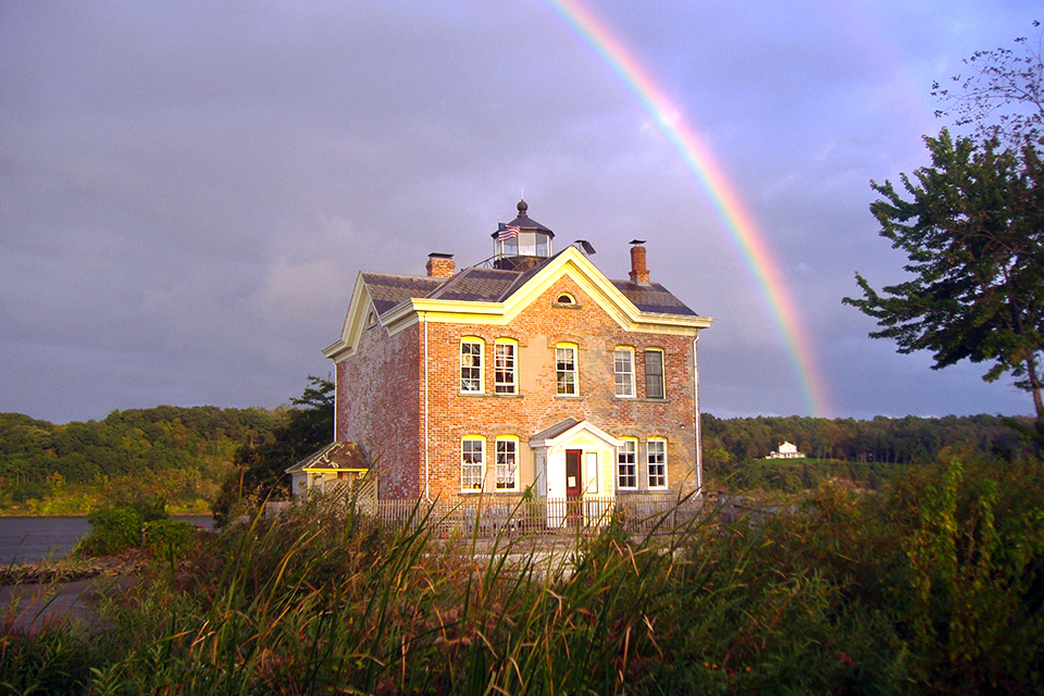 Sleep in a Lighthouse and More Hudson Valley Family Resorts and Hotels The Saugerties Lighthouse is a stunning getaway no matter the season.